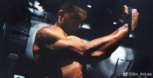 黄磊爆料自己视频,揭秘娱乐圈背后的故事  第3张 黄磊爆料自己视频,揭秘娱乐圈背后的故事  第3张