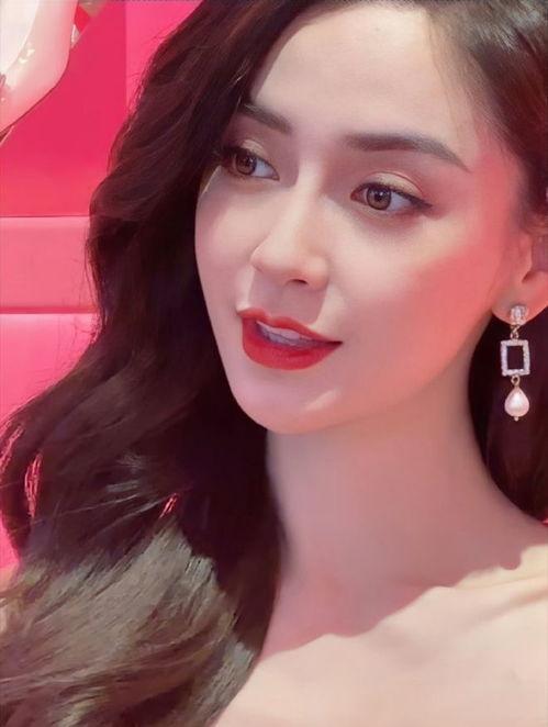 杨颖内娱爆料视频,揭秘娱乐圈幕后真相  第2张 杨颖内娱爆料视频,揭秘娱乐圈幕后真相  第2张