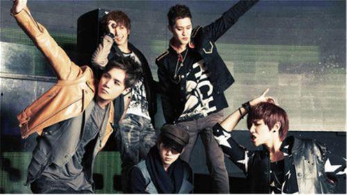 韩国男团直播爆料视频,男团直播爆料的幕后故事大公开  第2张 韩国男团直播爆料视频,男团直播爆料的幕后故事大公开  第2张